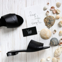 Шльопанці з чорної шкіри Арт. 10-27/33