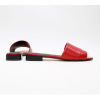 Шльопанці з червоної шкіри Арт. 10-27/33