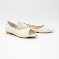 Шкіряні балетки бежевого кольору Арт. 05-2