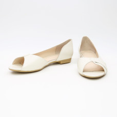Шкіряні балетки бежевого кольору Арт. 05-2