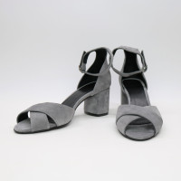 Босоніжки сірого кольору на підборах Арт. 605-10/45Ок