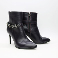 Ботинки из кожи цвета баклажан на шпильке с фурнитурой Арт. 35-10/35-3647