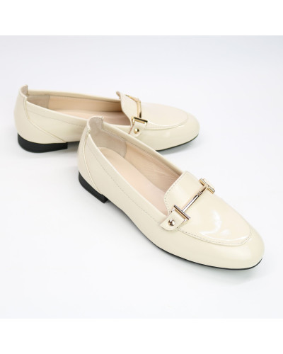 Бежеві лакові лофери Арт. 156-1Hill-2578