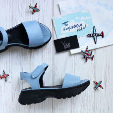 Сандалі з блакитної шкіри на липучках Арт. 10-24/193