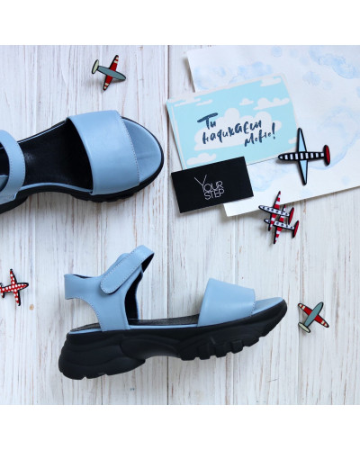 Сандалі з блакитної шкіри на липучках Арт. 10-24/193