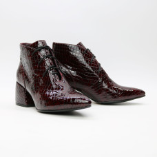 Ботильоны из лаковой кожи под рептилию в цвете бордо Арт. 657-10/w324Ок