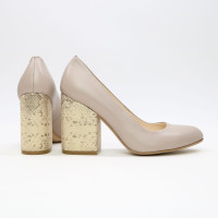 Туфли из бежевой кожи на устойчивом каблуке Арт. 95-1/49Ок