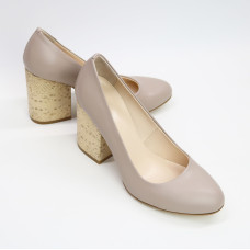 Туфли из бежевой кожи на устойчивом каблуке Арт. 95-1/49Ок