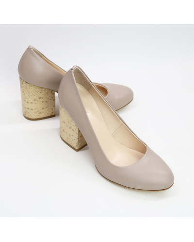 Туфли из бежевой кожи на устойчивом каблуке Арт. 95-1/49Ок