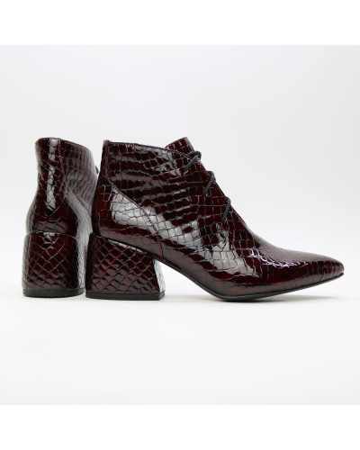 Ботильоны из лаковой кожи под рептилию в цвете бордо Арт. 657-10/w324Ок