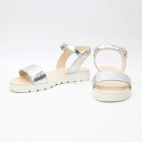 Босоніжки з срібного велюру Арт. 10-5