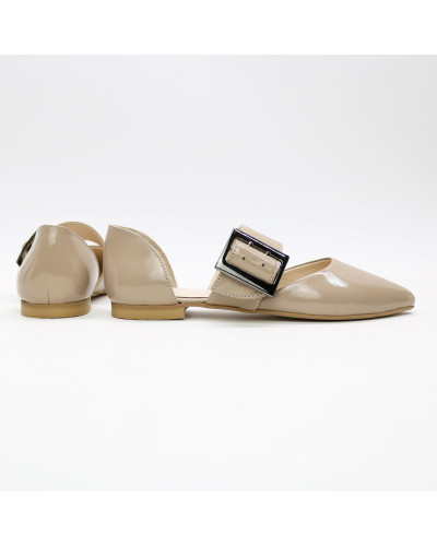 Бежеві лакові балетки з пряжкою Арт. 17-10