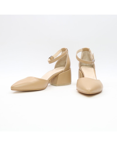 Босоніжки з карамельної шкіри з гострим носиком Арт. 657-4/w324Ок