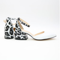 Босоніжки з білої шкіри на підборах Арт. 657-4/w324Ок