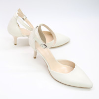 Босоніжки з бежевої шкіри з гострим носом Арт. 657-4/36