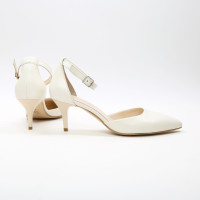 Босоніжки з бежевої шкіри з гострим носом Арт. 657-4/36