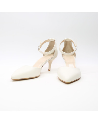 Босоніжки з бежевої шкіри з гострим носом Арт. 657-4/36