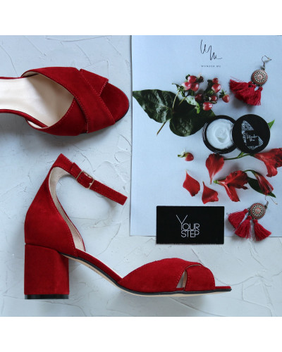 Босоніжки з червоної замші на підборах Арт. 605-10/45Ок