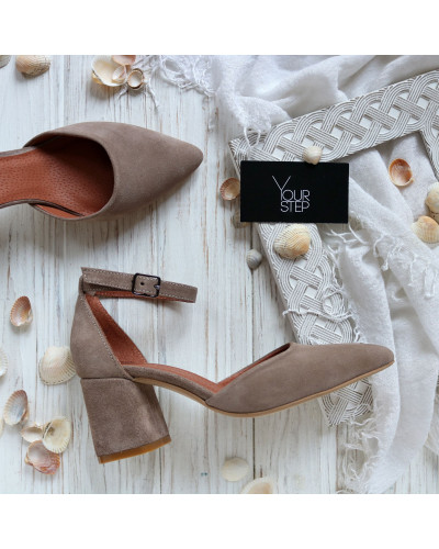 Бежеві босоніжки з гострим носом Арт. 657-4/47Ок