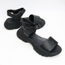 Сандалі з чорної шкіри на липучках Арт. 10-24/193