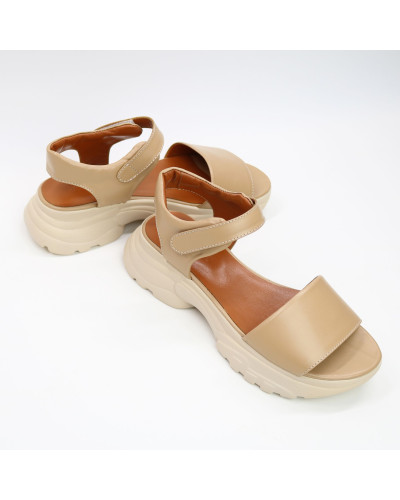 Сандалі з карамельної шкіри на липучках Арт. 10-24/193