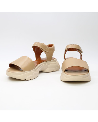 Сандалі з карамельної шкіри на липучках Арт. 10-24/193