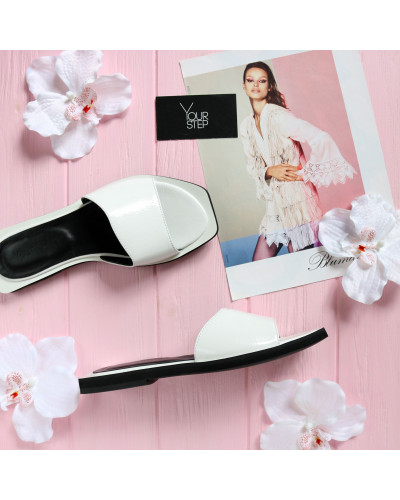 Білі лакові шльопанці Арт. 10-26/0504