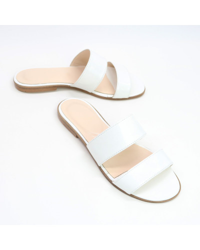 Білі лакові шльопанці Арт. 10-7