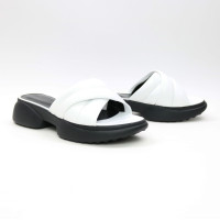 Шльопанці з білої шкіри Арт. 10-25/194