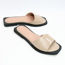 Бежеві лакові шльопанці Арт. 10-26/0504