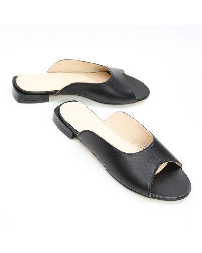 Шльопанці з чорної шкіри Арт. 10-28/33