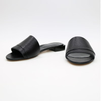 Шльопанці з чорної шкіри Арт. 10-27/33