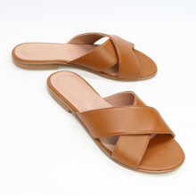 Шкіряні шльопанці рудого кольору Арт. 10-19/112