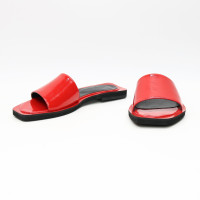 Червоні лакові шльопанці Арт. 10-9/0504