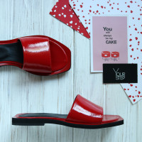 Червоні лакові шльопанці Арт. 10-9/0504