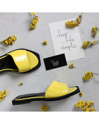 Шльопанці жовтого кольору Арт. 10-26/0504