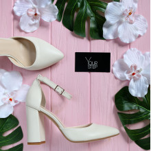 Бежеві шкіряні босоніжки Арт. 35-7/44Ок