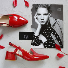 Червоні лакові босоніжки з гострим носом Арт. 457-6/53Ок