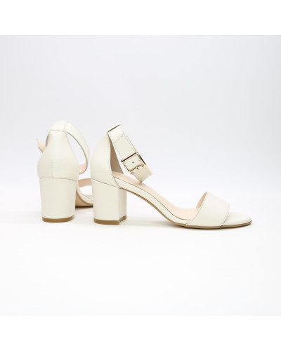 Босоніжки з бежевої шкіри на підборах Арт.: 615-3Ок