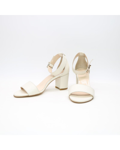 Босоніжки з бежевої шкіри на підборах Арт.: 615-3Ок