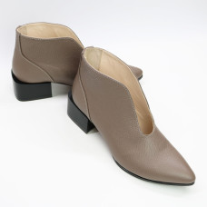 Ботильоны из кожи флотар цвета какао  Арт. 457-8/56