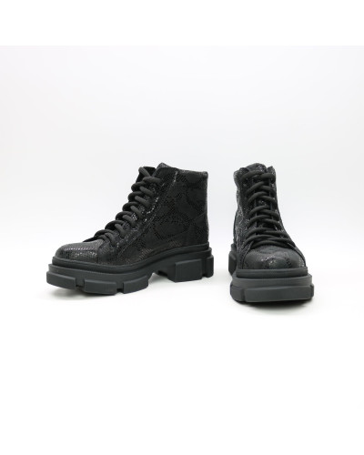 Ботинки со шнуровкой из нубука черного цвета под питон  Арт. 51-3/260