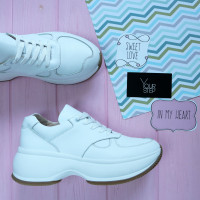 Кросівки зі шкіри білого кольору Арт. 15-2/184