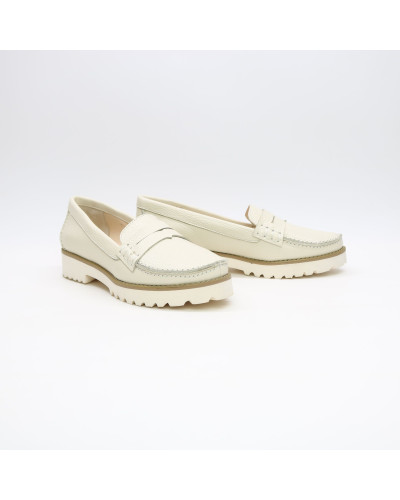 Мокасины из бежевой кожи флотар Арт. 05-10SE