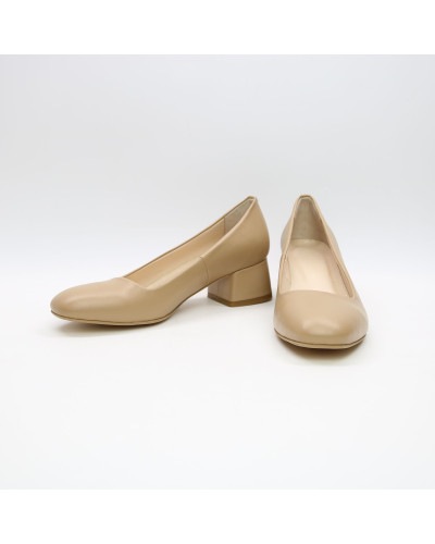 Туфли из карамельной кожи на низком каблуке Арт. 456-1/53Ок