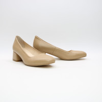 Туфли из карамельной кожи на низком каблуке Арт. 456-1/53Ок