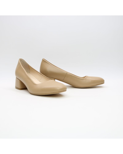 Туфли из карамельной кожи на низком каблуке Арт. 456-1/53Ок