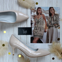 Бежеві лакові туфлі-човники Арт. 657-1/36