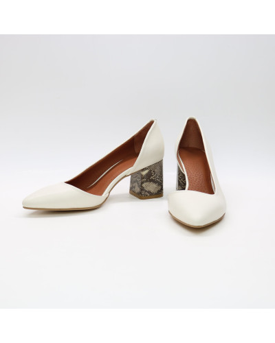 Туфлі-човники бежевого кольору Арт. 657-2/47Ок