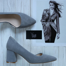 Туфлі-човники зі світло-сірої замші Арт. 657-2/47Ок